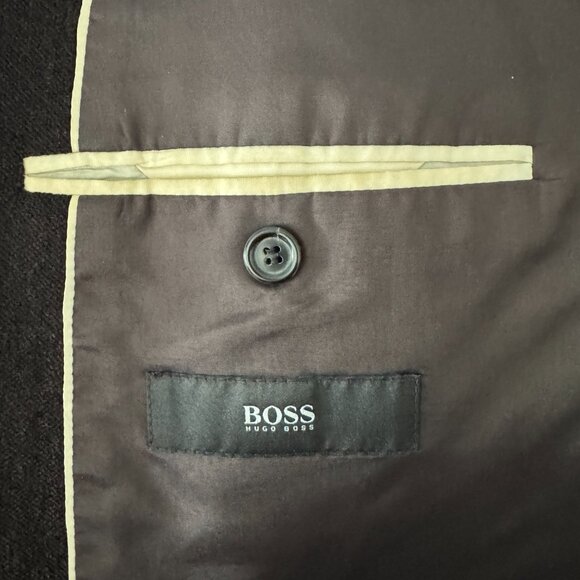 Hugo Boss 53% Virgin Wool Brown Jacket, Size 52/ 42R - Picture 7 of 17